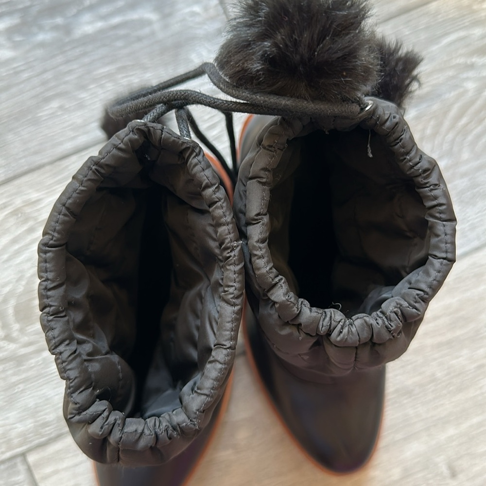 Kate Spade Heeled Puffer Snow Boot - Picture 8 of 10